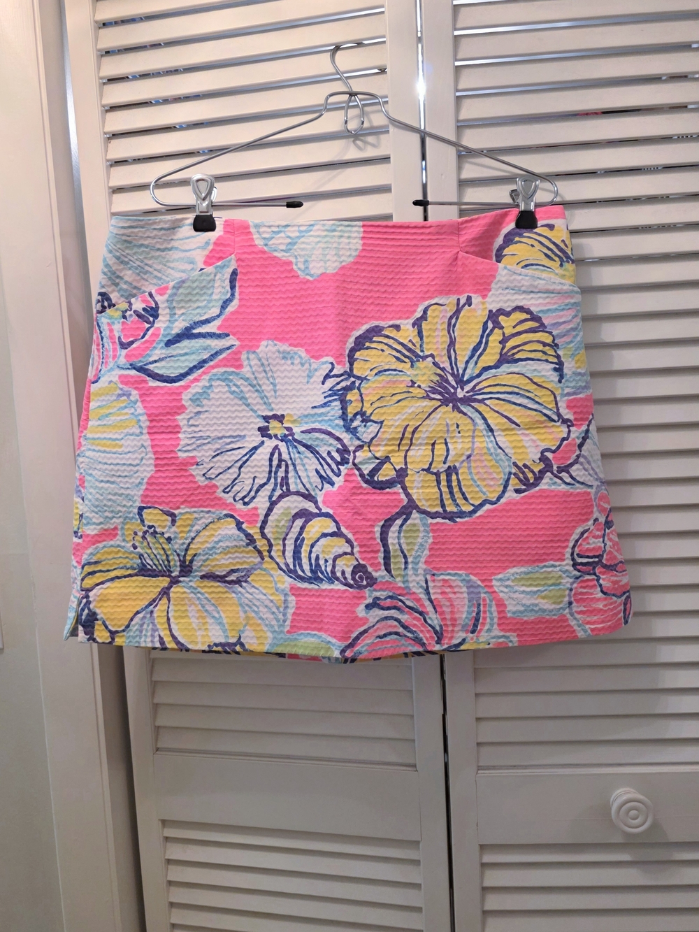 Lilly Pulitzer Pink Floral Mini Skort with Yellow and Light Blue Flowers 12